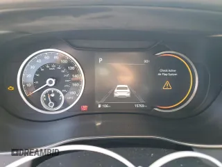 2022 Genesis G70 2.0T z VIN KMTG34TA6NU102387, wystawiony jako Copart lot #57135504 z przebiegiem 15 769 mil mil oraz Szkoda całkowita • Salvage title. Historia ofert i sprzedaży dostępna na DreamBid. Obrazek 9.