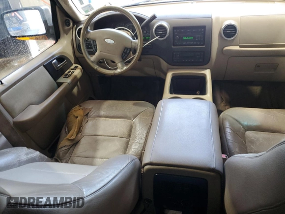 2003 Ford Expedition Eddie Bauer с VIN 1FMEU17WX3LA35623, выставлен на аукционе Copart как лот 59040855 с пробегом 247 678 миль миль и Списание • Salvage title. История ставок и продаж доступна на DreamBid. Изображение 8.