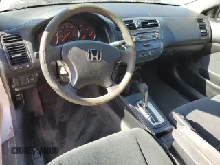 2005 Honda Civic Cpe LX with VIN 1HGEM22535L020118, listed as a Copart auction lot 52346185 with 148,777 mi miles and Salvage Title. Bid and sale history available at carsss.com. Image 8.