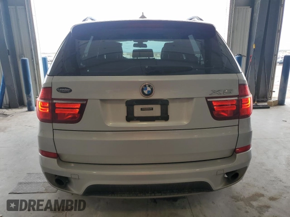 2013 BMW X5 xDrive35i with VIN 5UXZV4C5XD0B05529, listed as a Copart auction lot 53943625 with 115,161 mi miles and Clean Title. Bid and sale history available at carsss.com. Image 6.