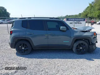 2018 Jeep Renegade Altitude with VIN ZACCJABB8JPH27333, listed as a IAAI auction lot 32404201 with 62,952 mi miles and . Bid and sale history available at DreamBid. Image 13.