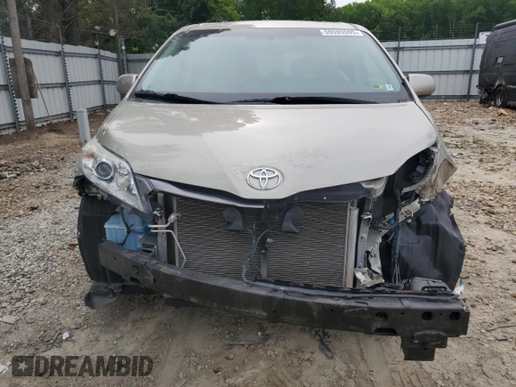 2015 Toyota Sienna Limited with VIN 5TDDK3DC9FS105465, listed as a Copart auction lot 59595595 with 80,348 mi miles and Salvage title. Bid and sale history available at DreamBid. Image 5.