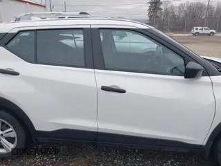 2024 Nissan Kicks S with VIN 3N1CP5BV7RL552497, listed as a IAAI auction lot 41593015 with 15,500 mi miles. Bid and sale history available at carsss.com. Image 14.