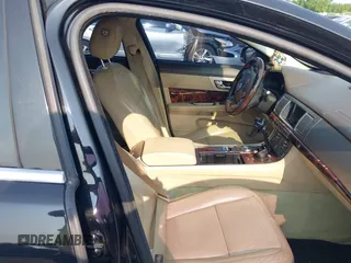 2011 Jaguar XF Premium with VIN SAJWA0GB3BLR84438, listed as a IAAI auction lot 42394218 with 88,984 mi miles and . Bid and sale history available at DreamBid. Image 5.