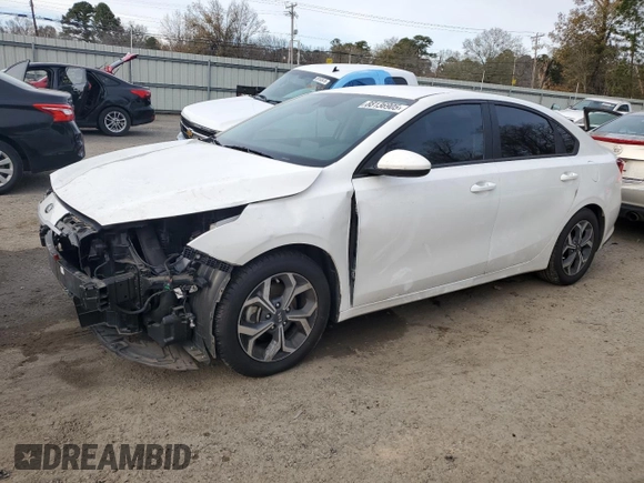 2021 Kia Forte LXS with VIN 3KPF24AD0ME331333, listed as a Copart auction lot 88136905 with 31,023 mi miles and Salvage title. Bid and sale history available at DreamBid. Image 1.