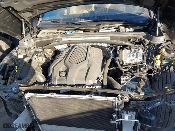 2022 Porsche Macan with VIN WP1AA2A53NLB01500, listed as a IAAI auction lot 41031126 with 25,618 mi miles. Bid and sale history available at carsss.com. Image 10.