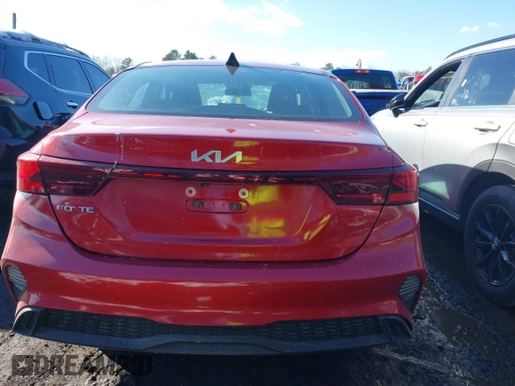 2022 Kia Forte LXS with VIN 3KPF24AD1NE471330, listed as a IAAI auction lot 41552400 with 27,840 mi miles and . Bid and sale history available at DreamBid. Image 16.