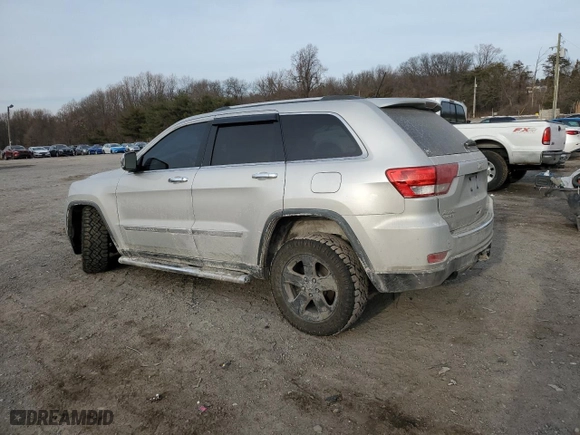 2012 Jeep Grand Cherokee Limited with VIN 1C4RJFBT1CC203531, listed as a Copart auction lot 43362855 with 124,633 mi miles and Salvage Title. Bid and sale history available at carsss.com. Image 2.