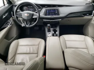 2021 Cadillac XT4 FWD Premium Luxury with VIN 1GYFZCR4XMF050649, listed as a Copart auction lot 58714445 with 33,233 mi miles and Non repairable. Bid and sale history available at DreamBid. Image 8.