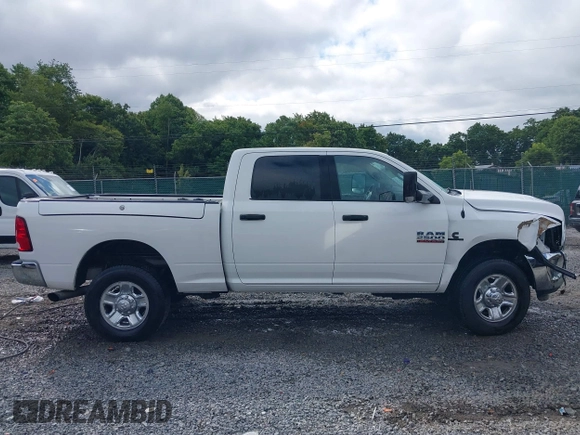 2018 Ram 2500 Tradesman with VIN 3C6UR5CL4JG207120, listed as a IAAI auction lot 40124581 with 191,567 mi miles and . Bid and sale history available at DreamBid. Image 14.
