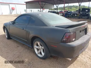 2000 Ford Mustang with VIN 1FAFP4049YF192453, listed as a IAAI auction lot 41937024 with 199,893 mi miles. Bid and sale history available at carsss.com. Image 3.