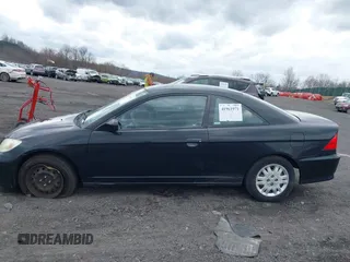 2005 Honda Civic Cpe LX with VIN 1HGEM22585L054068, listed as a IAAI auction lot 41961971 with 108,941 mi miles. Bid and sale history available at carsss.com. Image 14.