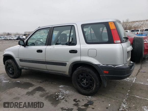 1999 Honda CR-V LX with VIN JHLRD1842XC076548, listed as a Copart auction lot 45907185 with 197,674 mi miles and Salvage Title. Bid and sale history available at carsss.com. Image 2.