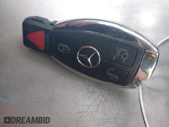 2011 Mercedes-Benz GL-Class GL 450 with VIN 4JGBF7BE0BA730685, listed as a IAAI auction lot 42029019 with 142,190 mi miles. Bid and sale history available at carsss.com. Image 11.
