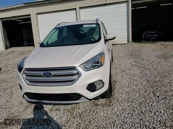 2019 Ford Escape Titanium с VIN 1FMCU0J94KUA44606, выставлен на аукционе Copart как лот 51790035 с пробегом 70 190 миль миль и На запчасти • Non repairable. История ставок и продаж доступна на DreamBid. Изображение 15.