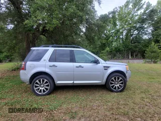 2008 Land Rover LR2 HSE z VIN SALFT24N78H108754, wystawiony jako IAAI lot #42234738 z przebiegiem 164 668 mil mil oraz . Historia ofert i sprzedaży dostępna na DreamBid. Obrazek 1.
