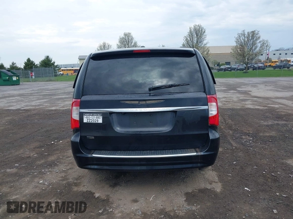 2014 Chrysler Town & Country Touring with VIN 2C4RC1BG7ER449297, listed as a IAAI auction lot 42113170 with 195,878 mi miles and . Bid and sale history available at DreamBid. Image 16.