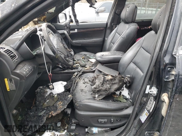 2014 Kia Sorento SX with VIN 5XYKWDA7XEG460312, listed as a Copart auction lot 88486615 with 0 mi miles and Salvage Title. Bid and sale history available at carsss.com. Image 7.