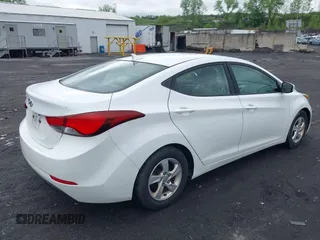 2015 Hyundai Elantra SE with VIN 5NPDH4AE0FH561046, listed as a IAAI auction lot 42196128 with 106,200 mi miles and . Bid and sale history available at DreamBid. Image 4.