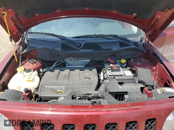 2015 Jeep Patriot Latitude with VIN 1C4NJRFB5FD417017, listed as a Copart auction lot 59879435 with 204,085 mi miles and Clean title. Bid and sale history available at DreamBid. Image 12.