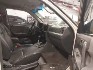 1998 Isuzu Rodeo S with VIN 4S2CM58W8W4363868, listed as a IAAI auction lot 42073264 with 204,885 mi miles. Bid and sale history available at carsss.com. Image 5.