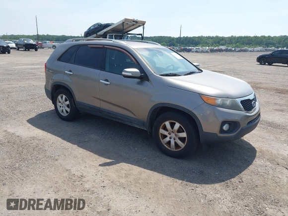 2011 Kia Sorento LX with VIN 5XYKT4A1XBG061125, listed as a IAAI auction lot 42576972 with 201,187 mi miles and . Bid and sale history available at DreamBid. Image 1.