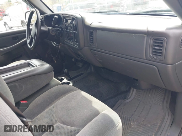 2005 Chevrolet Silverado 1500 Z71 with VIN 1GCEK14T55Z205732, listed as a IAAI auction lot 41994542 with 77,375 mi miles and . Bid and sale history available at DreamBid. Image 5.