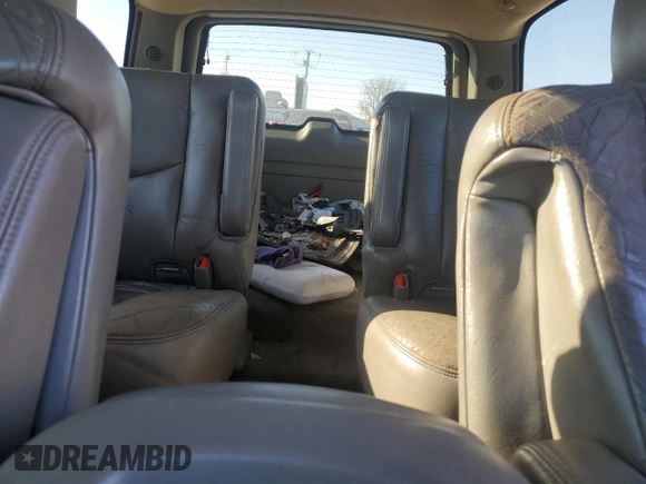 2004 GMC Yukon SLT with VIN 1GKEK13Z04R127059, listed as a Copart auction lot 87185164 with 159,667 mi miles and Salvage Title. Bid and sale history available at carsss.com. Image 10.
