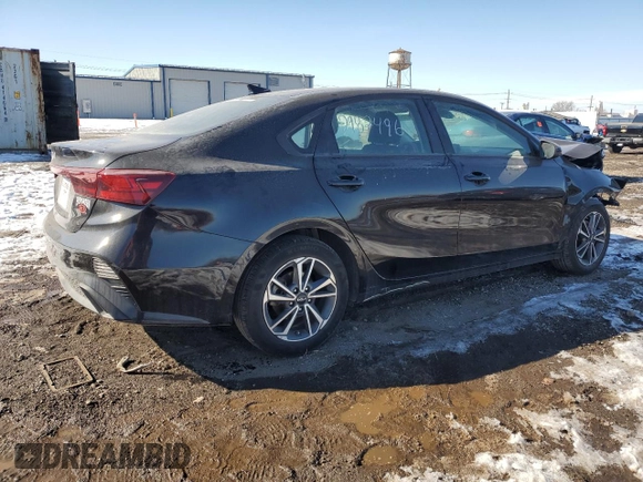 2022 Kia Forte LXS with VIN 3KPF24AD4NE428908, listed as a Copart auction lot 45915795 with 21,107 mi miles and Salvage Title. Bid and sale history available at carsss.com. Image 3.