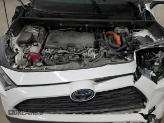 2021 Toyota RAV4 Hybrid XLE with VIN JTMRWRFV3MD127501, listed as a Copart auction lot 84239034 with 75,707 mi miles and Salvage Title. Bid and sale history available at carsss.com. Image 13.