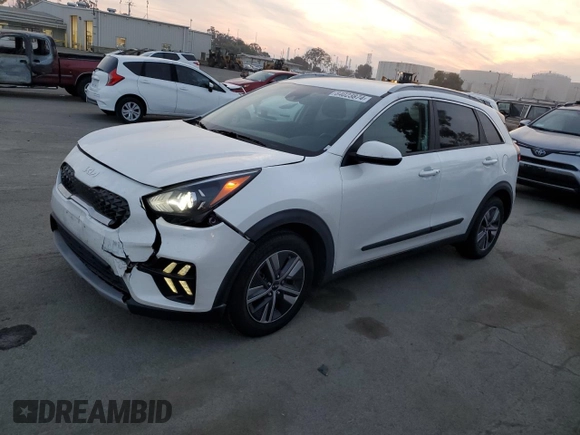2022 Kia Niro LX with VIN KNDCB3LC6N5503153, listed as a Copart auction lot 84023874 with 71,601 mi miles and Salvage Title. Bid and sale history available at carsss.com. Image 1.