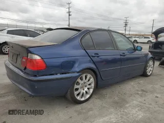 2004 BMW 3 Series 325xi with VIN WBAEU33444PM59813, listed as a Copart auction lot 53677725 with 169,780 mi miles and Salvage Title. Bid and sale history available at carsss.com. Image 3.