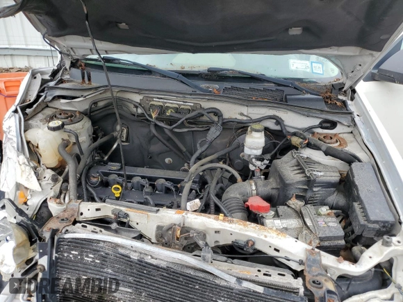 2012 Ford Escape XLT with VIN 1FMCU9D76CKB47442, listed as a Copart auction lot 64476705 with 197,895 mi miles and Salvage title. Bid and sale history available at DreamBid. Image 12.