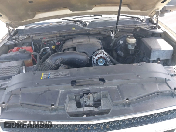2007 Chevrolet Suburban LS with VIN 1GNFC16027J202168, listed as a IAAI auction lot 42100210 with Not Provided miles and . Bid and sale history available at DreamBid. Image 10.