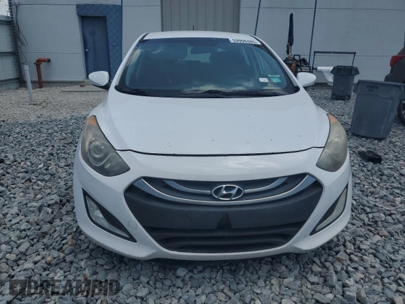 2015 Hyundai Elantra GT with VIN KMHD35LH0FU235356, listed as a Copart auction lot 53998485 with 153,383 mi miles and Salvage Title. Bid and sale history available at carsss.com. Image 5.