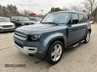 2020 Land Rover Defender SE with VIN SALEP7EU8L2022867, listed as a Copart auction lot 42210445 with 68,673 mi miles and Clean title. Bid and sale history available at DreamBid. Image 2.