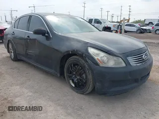 2008 Infiniti G35 Journey z VIN JNKBV61E98M202183, wystawiony jako IAAI lot #42293929 z przebiegiem 212 187 mil mil oraz . Historia ofert i sprzedaży dostępna na DreamBid. Obrazek 1.