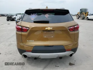 2019 Chevrolet Blazer z VIN 3GNKBDRS7KS608714, wystawiony jako Copart lot #53957205 z przebiegiem 126 162 mil mil oraz Szkoda całkowita • Salvage title. Historia ofert i sprzedaży dostępna na DreamBid. Obrazek 6.