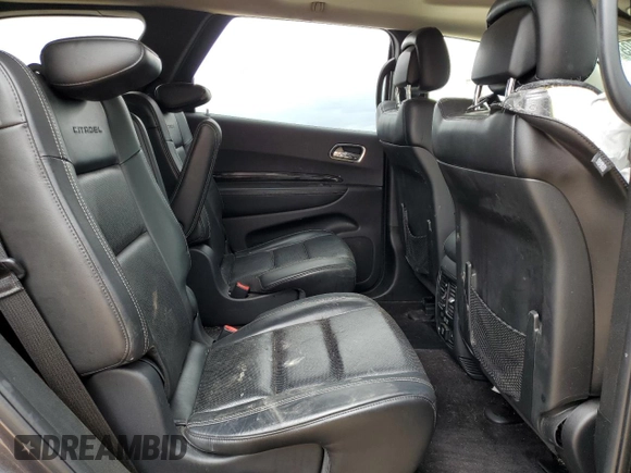 2017 Dodge Durango Citadel Anodized Platinum с VIN 1C4SDJET8HC753128, выставлен на аукционе Copart как лот 52612705 с пробегом 169 608 миль миль и Списание • Salvage title. История ставок и продаж доступна на DreamBid. Изображение 12.