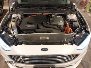 2018 Ford Fusion Energi SE with VIN 3FA6P0PU9JR264257, listed as a IAAI auction lot 41587659 with 85,832 mi miles. Bid and sale history available at carsss.com. Image 10.