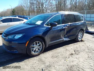 2020 Chrysler Voyager LXI with VIN 2C4RC1DG9LR148279, listed as a IAAI auction lot 41764593 with NaN miles. Bid and sale history available at carsss.com. Image 2.