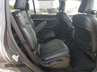 2023 Jeep Grand Cherokee Limited с VIN 1C4RJKBG4P8840711, выставлен на аукционе Copart как лот 69514574 с пробегом 8 045 миль миль и Списание • Salvage title. История ставок и продаж доступна на DreamBid. Изображение 11.