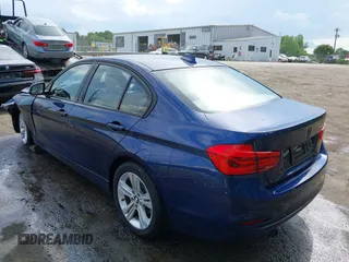 2016 BMW 3 Series 328i z VIN WBA8E9G56GNU28210, wystawiony jako IAAI lot #42183906 z przebiegiem 143 549 mil mil oraz . Historia ofert i sprzedaży dostępna na DreamBid. Obrazek 3.