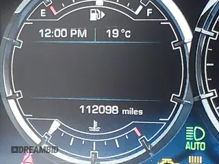 2015 Jaguar XJ with VIN SAJWA2GZ8F8V83551, listed as a IAAI auction lot 41909403 with 112,098 mi miles. Bid and sale history available at carsss.com. Image 16.