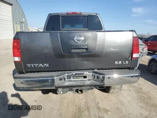 2006 Nissan Titan LE z VIN 1N6AA07B86N516155, wystawiony jako Copart lot #49080025 z przebiegiem 152 345 mil mil oraz Szkoda całkowita • Salvage title. Historia ofert i sprzedaży dostępna na DreamBid. Obrazek 6.