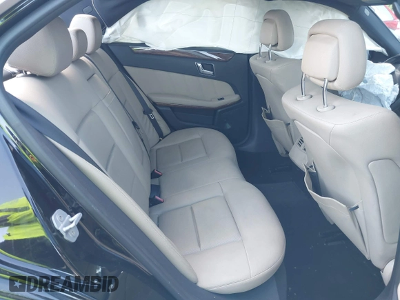 2010 Mercedes-Benz E 350 Luxury with VIN WDDHF5GB4AA112209, listed as a IAAI auction lot 41942951 with 138,011 mi miles and . Bid and sale history available at carsss.com. Image 8.