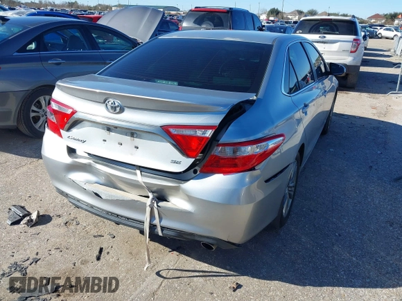 2015 Toyota Camry XLE z VIN 4T1BF1FK5FU891261, wystawiony jako IAAI lot #41262797 z przebiegiem 149 271 mil mil oraz . Historia ofert i sprzedaży dostępna na DreamBid. Obrazek 4.