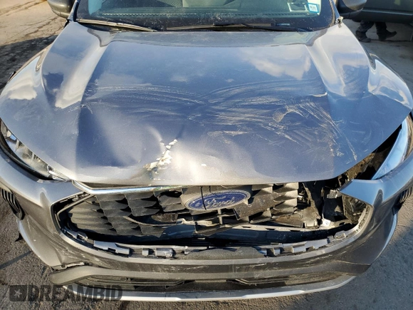 2024 Ford Escape Active with VIN 1FMCU9GN3RUA97493, listed as a Copart auction lot 42567125 with 8,452 mi miles and Salvage Title. Bid and sale history available at DreamBid. Image 11.