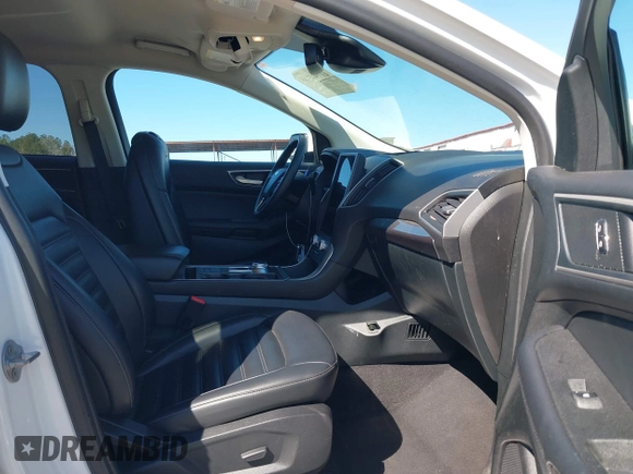 2024 Ford Edge SEL with VIN 2FMPK4J97RBA81681, listed as a IAAI auction lot 41794246 with 38,615 mi miles. Bid and sale history available at carsss.com. Image 5.