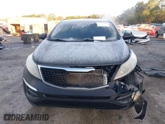 2016 Kia Sportage LX with VIN KNDPB3AC1G7807583, listed as a IAAI auction lot 41761546 with 80,648 mi miles. Bid and sale history available at carsss.com. Image 11.